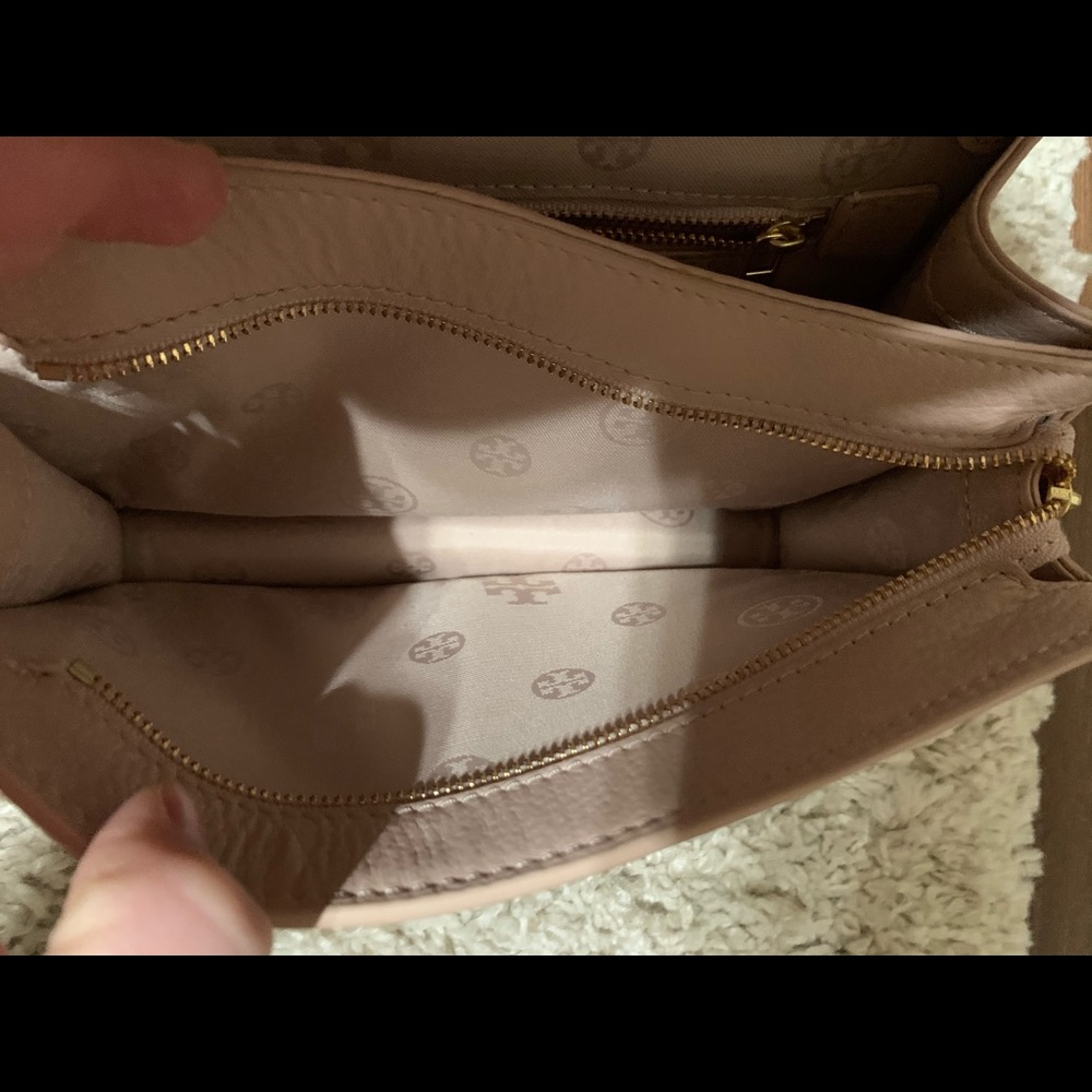 Tory Burch Crossbody - Picture 8 of 8